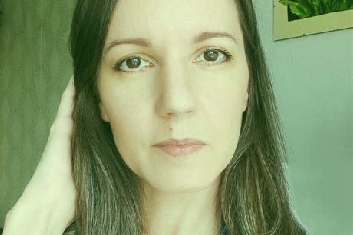 Ella, 25 — Escort in Bahna, Ukraine