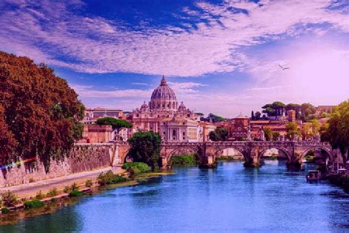 Ella, 25 — Escort in Brogliano, Italy