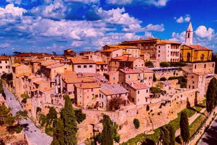 Ella, 25 — Escort in Cortona, Italy