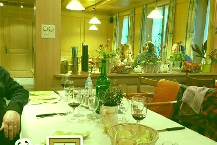 Ella, 25 — Escort in Hermiswil, Switzerland