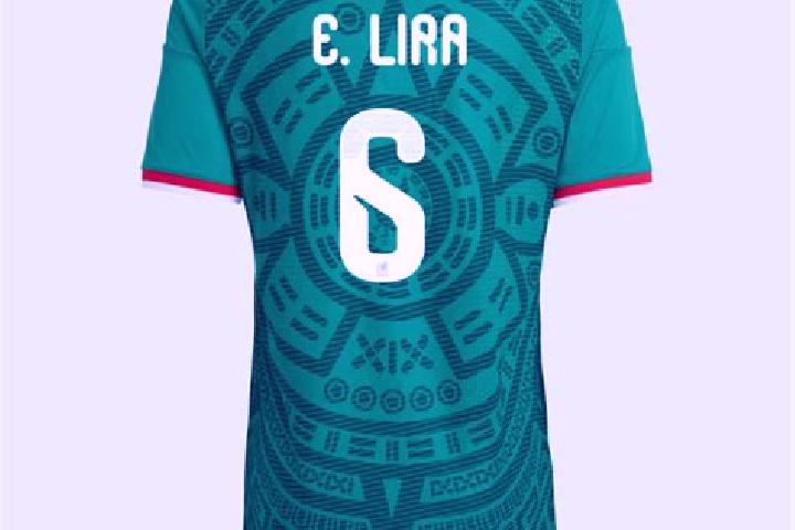Ella, 25 — Escort in La Lira, Mexico