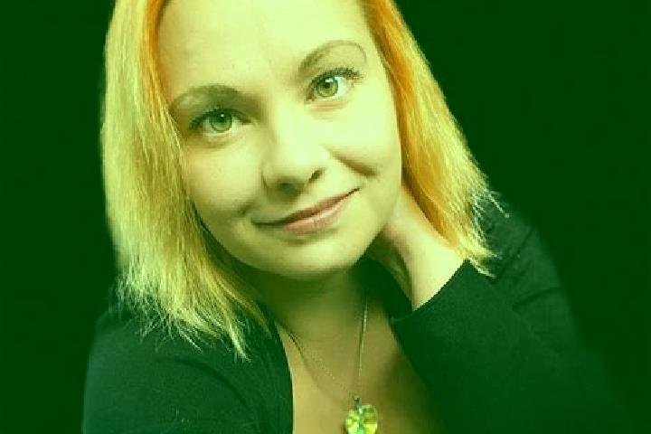 Ella, 25 — Escort in Ohrazenice, Czech Republic