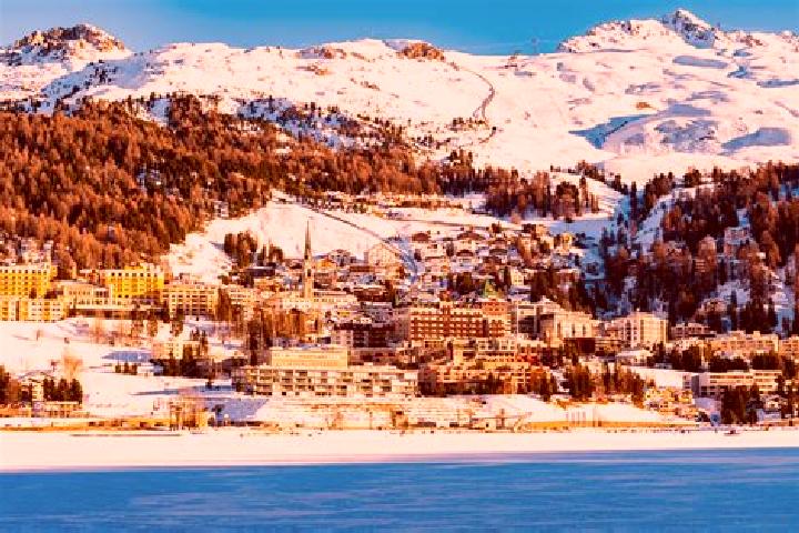Ella, 25 — Escort in St. Moritz, Switzerland