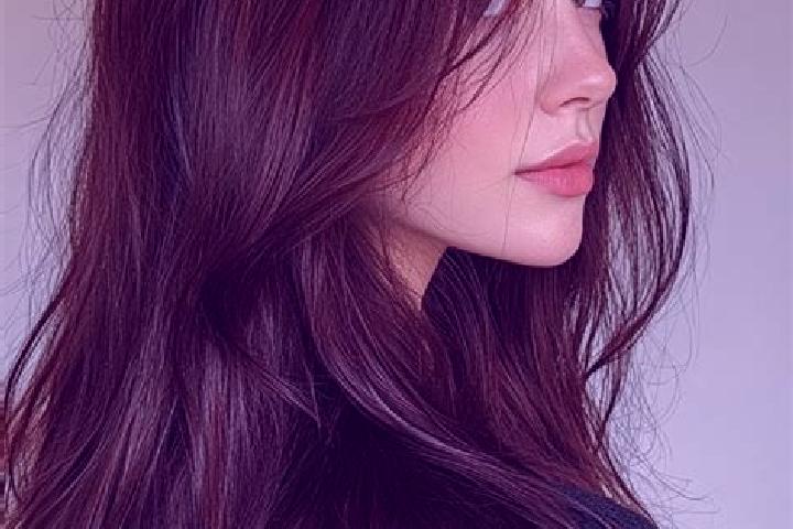 Ella, 26, a auburn brown-eyed indian companion based in Vladikavkaz. Offering Roleplay, BDSM, Fetish, Girlfriend Experience, CIM. Available for incall and ou...