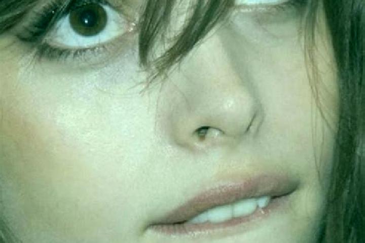 Ella, 26, a chestnut dark-eyed caucasian companion based in Pastene. Offering Massage, Erotic Massage, Tantra, Prostate Massage. Available for incall and out...