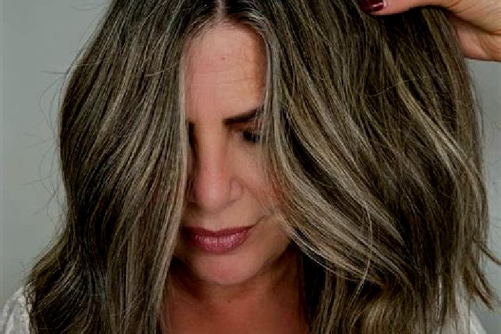 Ella, 26, a dark blonde grey-eyed caucasian companion based in Brimfield. Offering 69, GFE, Domination. Available for incall and outcall, day and evening dates.
