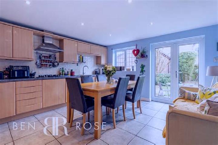 Ella, 26 — Escort in Brinscall, United Kingdom