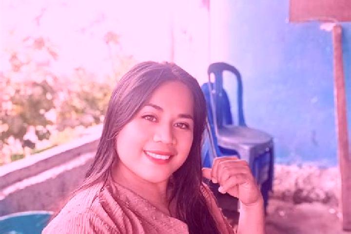 Ella, 26 — Escort in Karangora, Indonesia