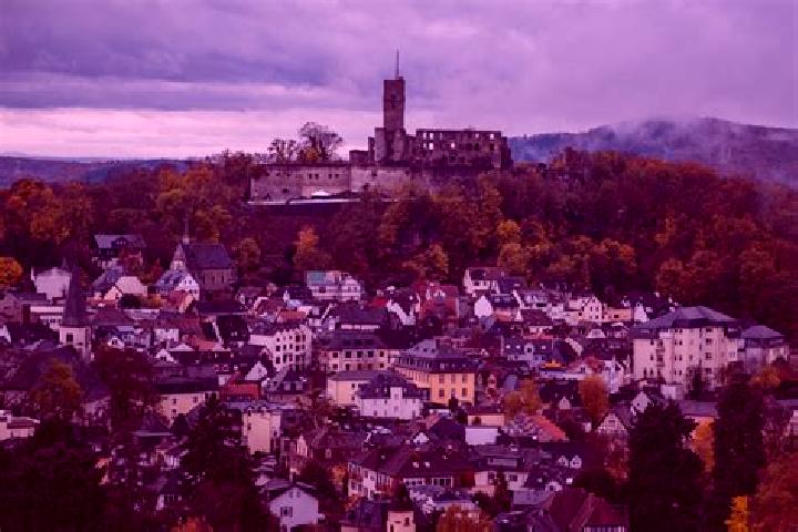 Ella, 26 — Escort in Koenigstein im Taunus, Germany