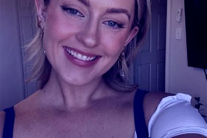 Ella, 26 — Escort in Narrabundah, Australia