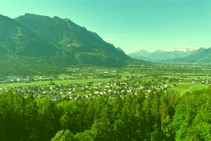 Ella, 26 — Escort in Nendeln, Liechtenstein