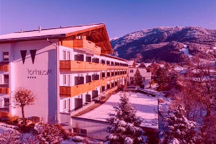 Ella, 26 — Escort in Tristach, Austria