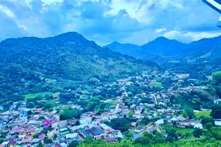 Ella, 26 — Escort in Vallecillo, Honduras