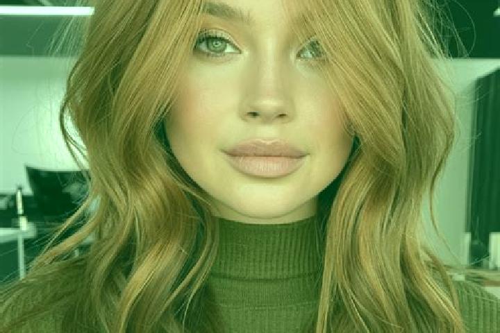 Ella, 27, a auburn grey-eyed middle eastern companion based in Turaif. Offering A-Level, Travel Companion, Erotic Massage. Available for incall and outcall, ...
