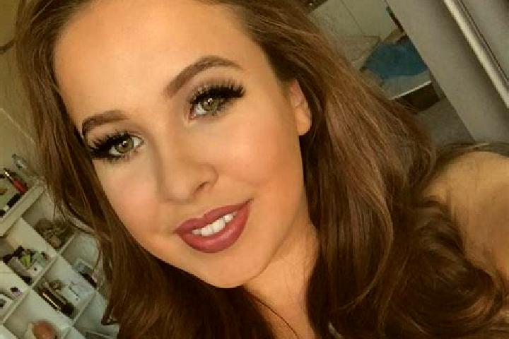 Ella, 27, a black brown-eyed european companion based in Highpoint. Offering Duos, Dinner Date, Domination, BDSM, Girlfriend Experience. Available for incall...