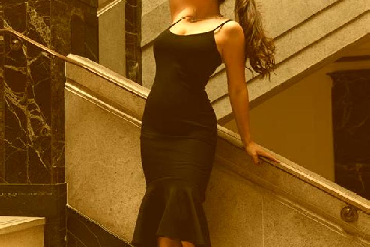 Ella, 27, a brunette amber-eyed latina companion based in Wada. Offering Fetish, Striptease, Party Girl. Available for incall and outcall, day and evening da...