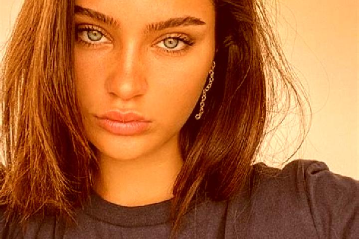 Ella, 27, a brunette blue-eyed indian companion based in Usquert. Offering Overnight, Duos, Striptease, Dinner Date, Fetish. Available for incall and outcall...