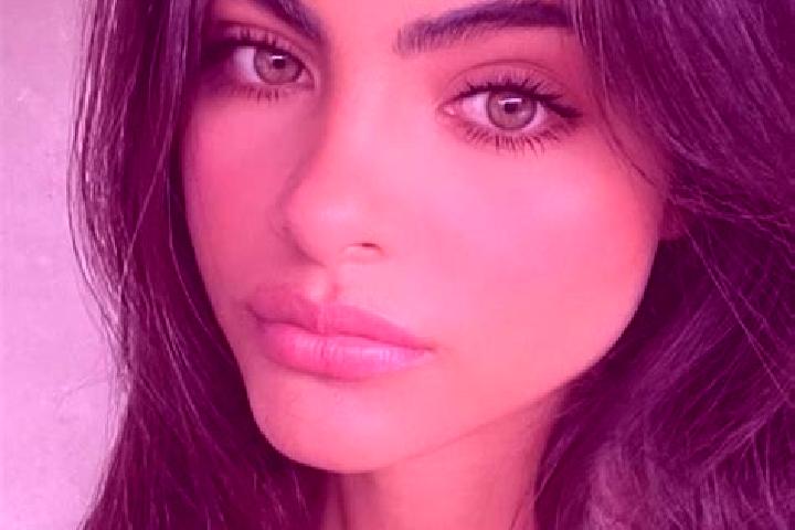 Ella, 27, a chestnut green-eyed indian companion based in Seguin. Offering Massage, OWO, Dinner Date, Striptease. Available for incall and outcall, day and e...