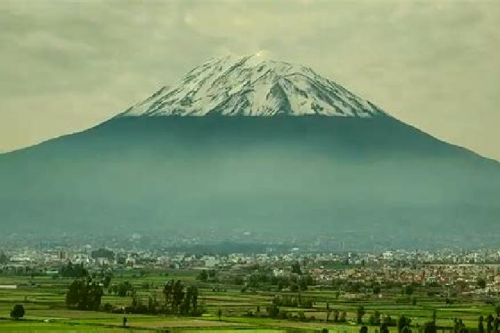Ella, 27 — Escort in Catahuasi, Peru