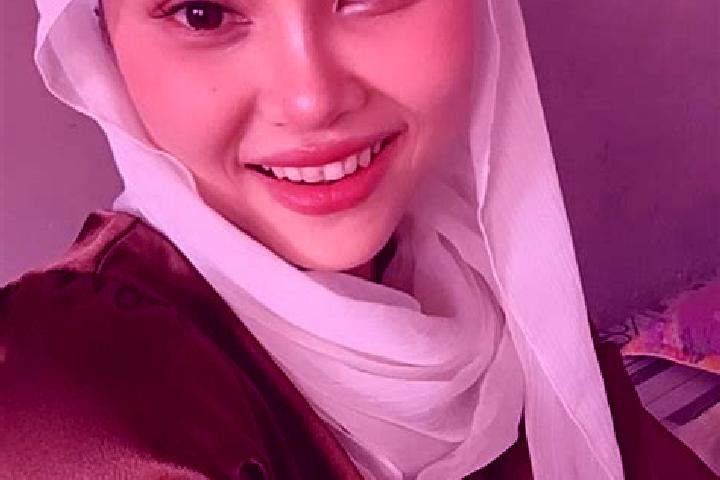 Ella, 27 — Escort in Haoba, China