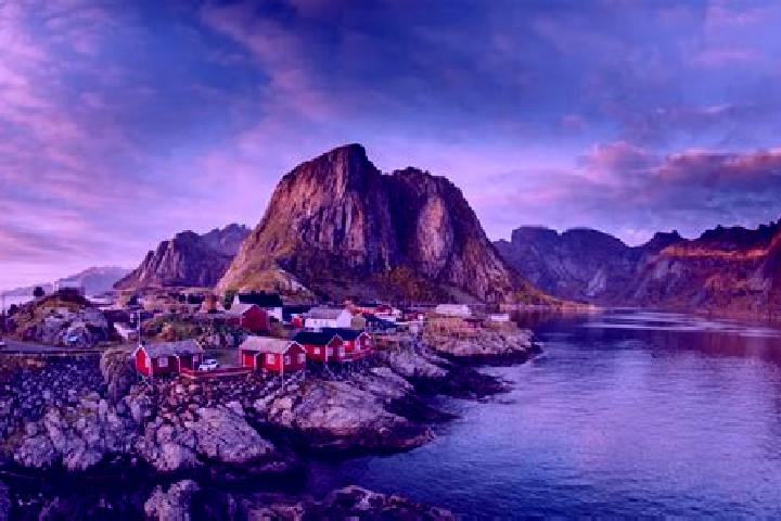 Ella, 27 — Escort in Leknes, Norway