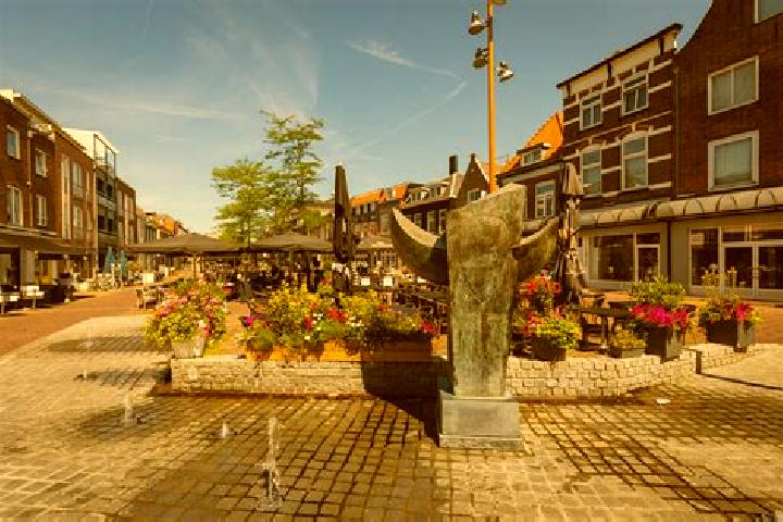Ella, 27 — Escort in Oudesluis, Netherlands