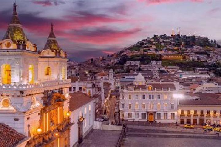 Ella, 27 — Escort in Quito, Ecuador
