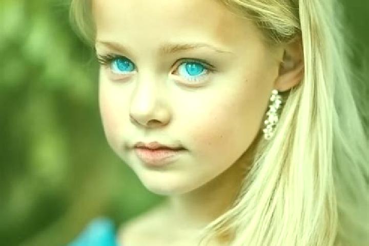 Ella, 28, a blonde blue-eyed ebony companion based in Osecna. Offering Overnight, Girlfriend Experience, Dinner Date, Roleplay, 69. Available for incall and ...