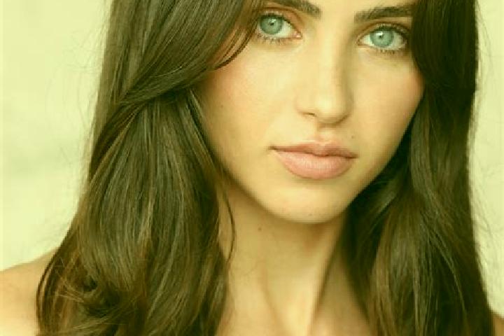 Ella, 28, a brunette amber-eyed mediterranean companion based in Konradsreuth. Offering CIM, Couples, Fetish, 69. Available for incall and outcall, day and e...