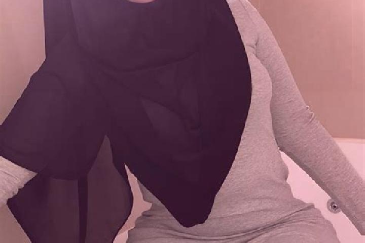 Ella, 28 — Escort in Al Khamis, Yemen