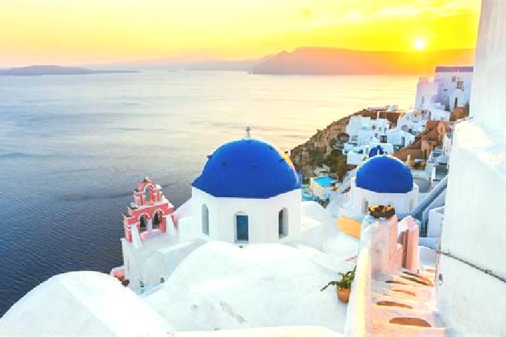 Ella, 28 — Escort in Lepenou, Greece