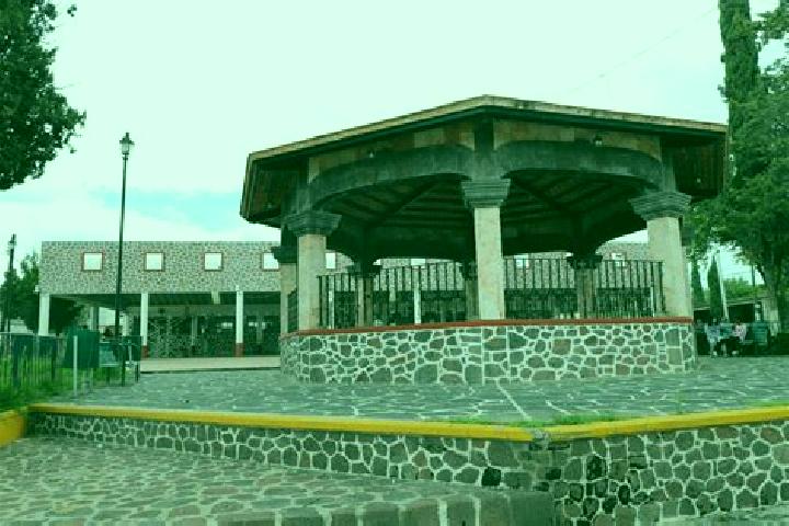 Ella, 28 — Escort in Santa Maria Ajoloapan, Mexico