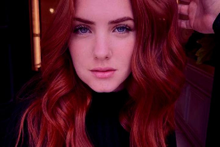 Ella, 29, a auburn blue-eyed middle eastern companion based in Tardienta. Offering GFE, Prostate Massage, Girlfriend Experience, Dinner Date. Available for i...