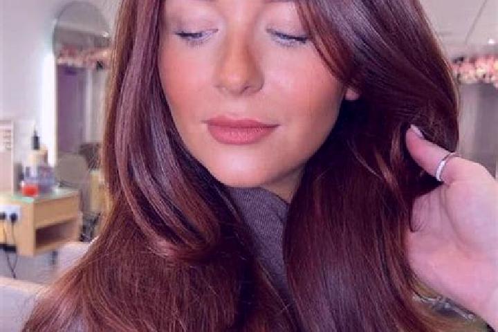 Ella, 29, a auburn brown-eyed european companion based in Gligbeuadji. Offering Girlfriend Experience, Couples, Roleplay, A-Level. Available for incall and o...
