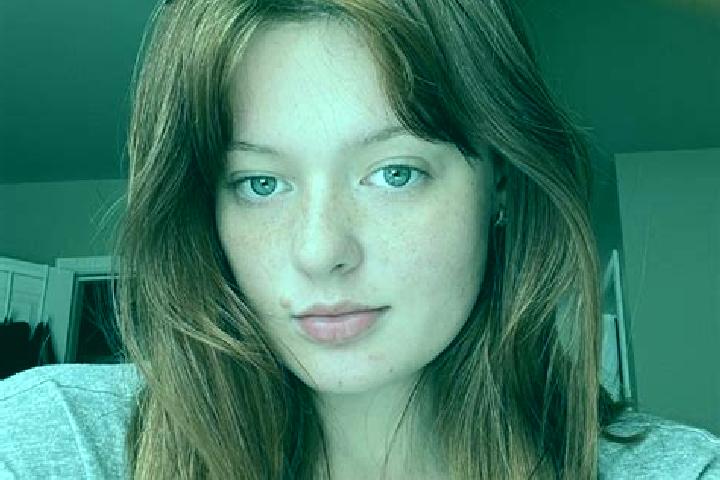 Ella, 29, a red grey-eyed european companion based in Longyan. Offering Travel Companion, CIM, Striptease. Available for incall and outcall, day and evening ...