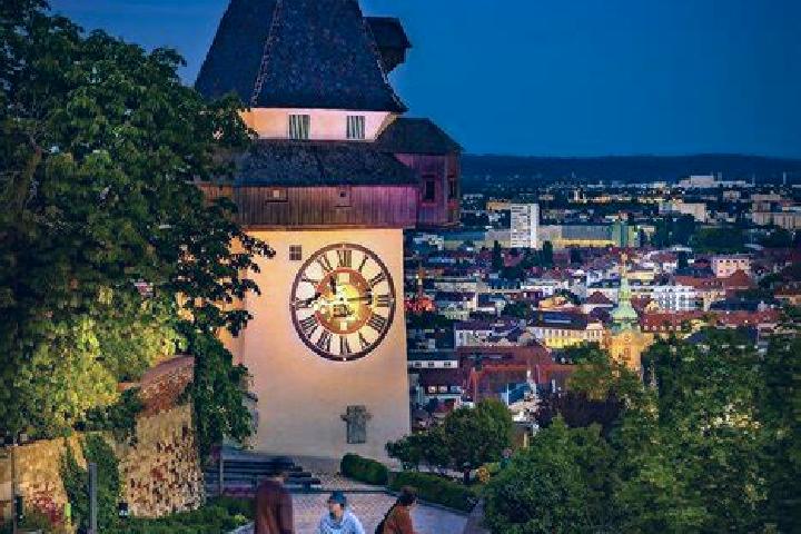 Ella, 29 — Escort in Goesting, Austria