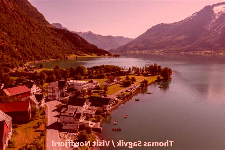 Ella, 29 — Escort in Stryn, Norway