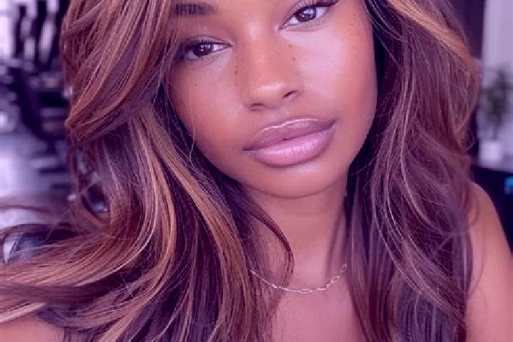 Ella, 30, a dark blonde brown-eyed mixed companion based in Kuk Deh. Offering A-Level, CIM, GFE. Available for incall and outcall, day and evening dates.