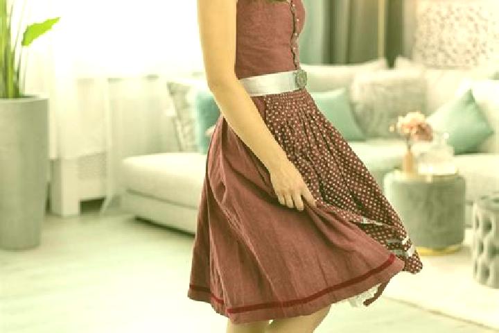 Ella, 30, a platinum blonde amber-eyed mixed companion based in Peri. Offering Girlfriend Experience, Couples, Party Girl, Travel Companion, Roleplay. Availa...