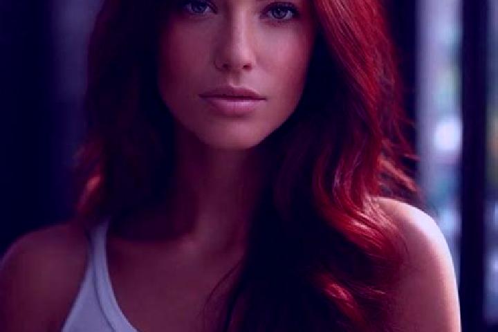 Ella, 30, a red hazel-eyed middle eastern companion based in Sigayevo. Offering Striptease, Erotic Massage, Massage, Fetish, Travel Companion. Available for ...