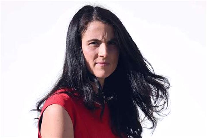 Ella, 30 — Escort in Kennedy Park, Canada