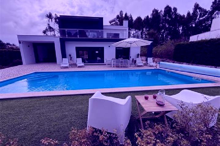 Ella, 30 — Escort in Nadadouro, Portugal
