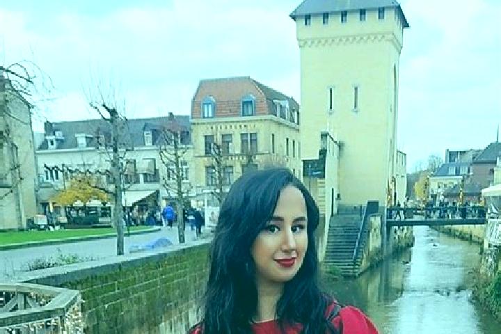 Ella, 30 — Escort in Sittard, Netherlands