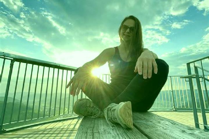 Ella, 30 — Escort in Wittenheim, France