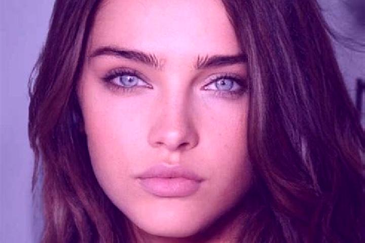 Ella, 31, a brunette blue-eyed indian companion based in Ko Si Chang. Offering Travel Companion, BDSM, Dinner Date, CIM. Available for incall and outcall, ov...