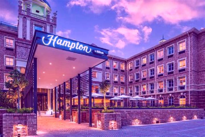 Ella, 31 — Escort in Hilton, South Africa