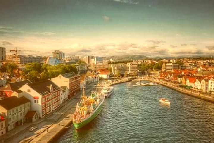 Ella, 31 — Escort in Stavanger, Norway