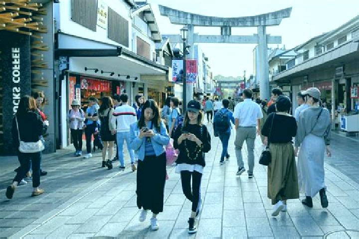 Ella, 31 — Escort in Tenman, Japan