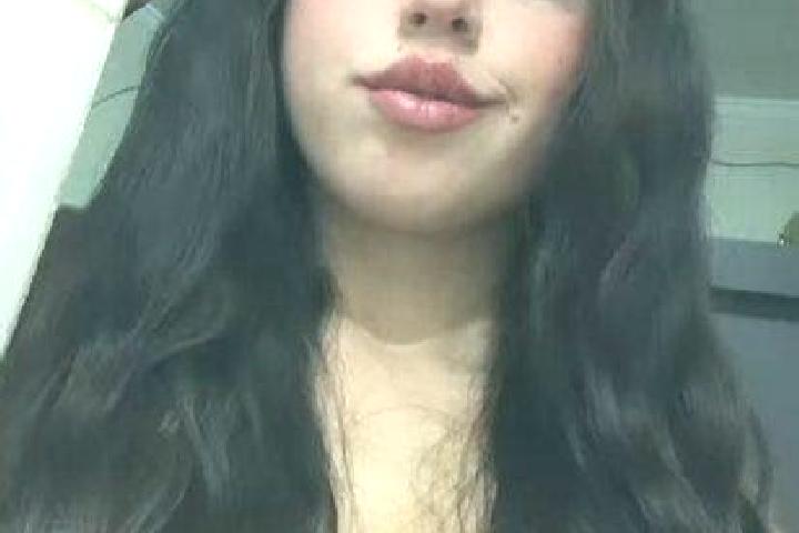 Ella, 32, a brunette dark-eyed mixed companion based in Sahuaral de Otero. Offering Overnight, Erotic Massage, Couples. Available for incall and outcall, ove...