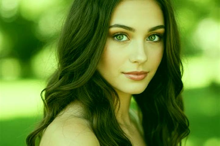 Ella, 32, a brunette hazel-eyed european companion based in Minsk. Offering A-Level, Overnight, OWO. Available for incall and outcall, day and evening dates.